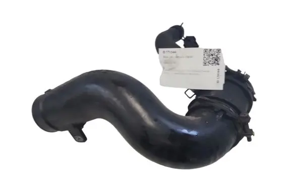 Mazda 6 Air intake hose/pipe SH0113231
