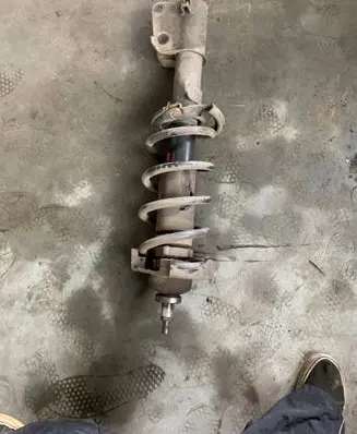 Renault Trafic III (X82) Front shock absorber/damper 91165311