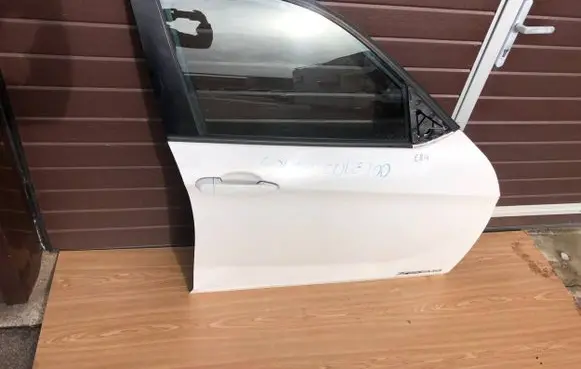 BMW X1 E84 Front door