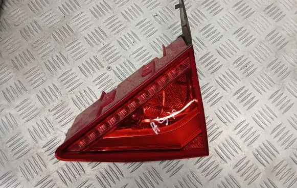Audi A7 S7 4G Tailgate rear/tail lights 4G8945094A