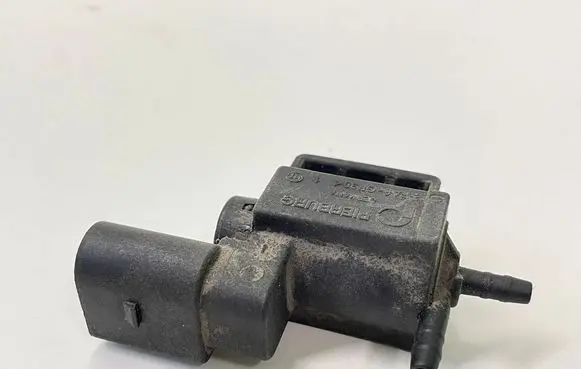 Audi A6 S6 C6 4F Turbo solenoid valve 037906283C