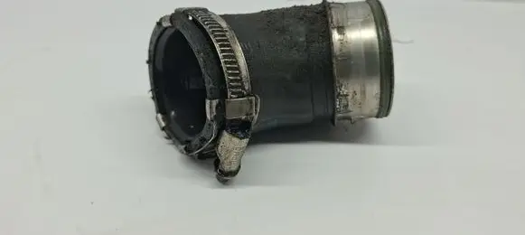 Audi Q7 4L Intercooler hose/pipe