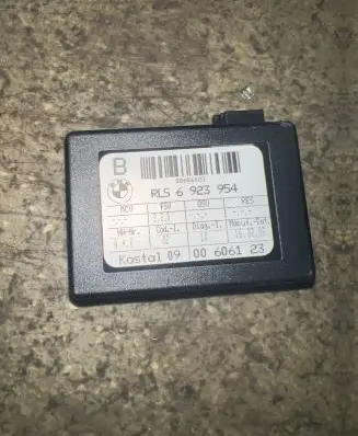 BMW 5 E39 Rain sensor 6923954 00606123