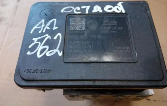 Skoda Octavia Mk3 (5E) ABS Pump 5Q0907379R AA562