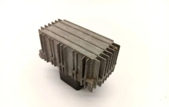 Glow plug pre-heat relay