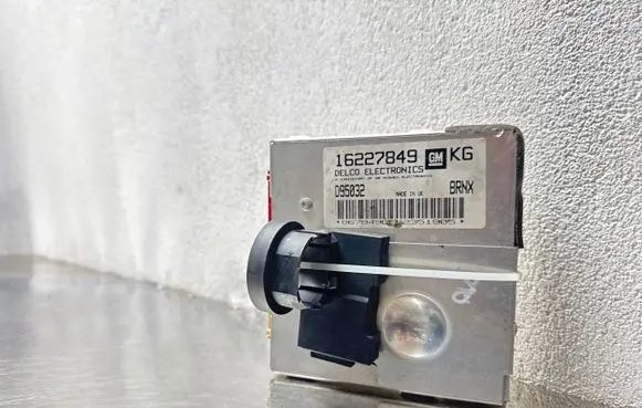 Opel Tigra A Engine control unit/module 16227849 D95032