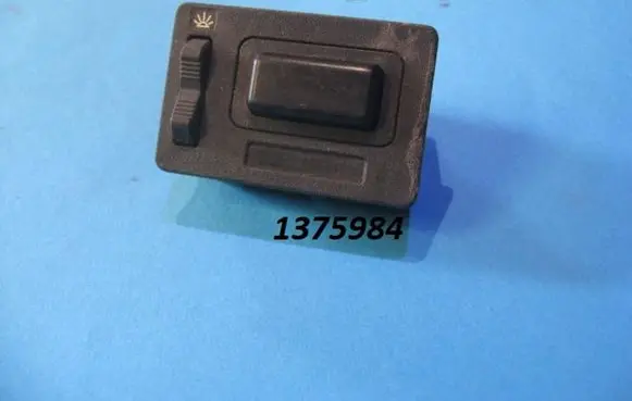 BMW 5 E28 Fog light switch 1375984