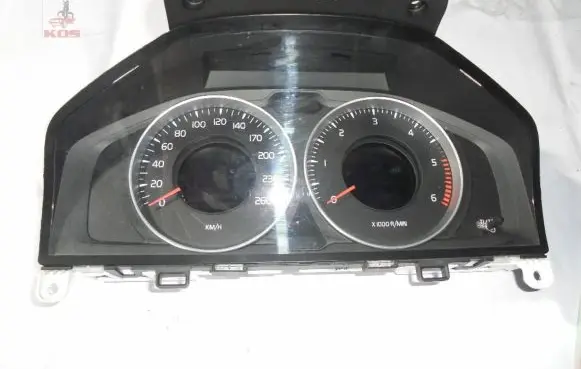 Volvo XC60 Speedometer (instrument cluster) 31327581AA