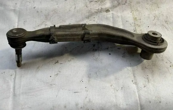 BMW 6 E63 E64 Rear upper control arm/wishbone 2347990
