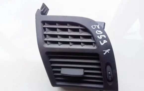 Mercedes-Benz E W211 Dash center air vent grill 2118301154 E082802