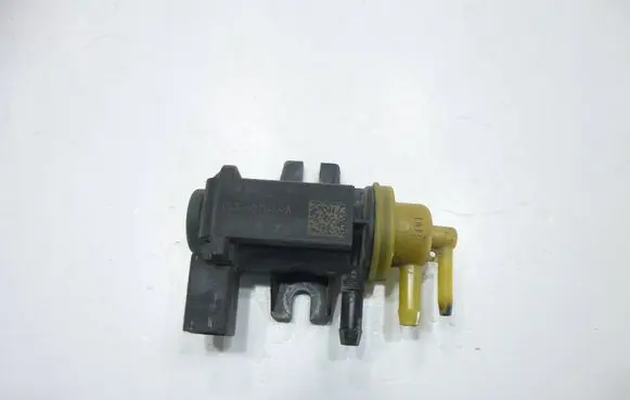Volkswagen PASSAT B8 Turbo solenoid valve 1K0906627B 25398 4011464A
