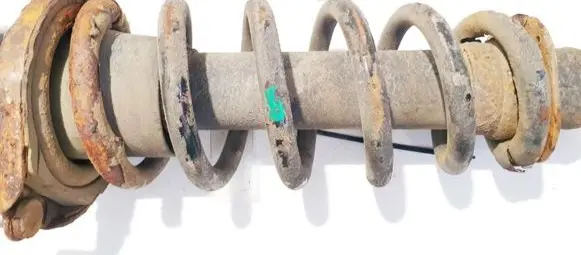 Toyota Avensis T250 Rear coil spring