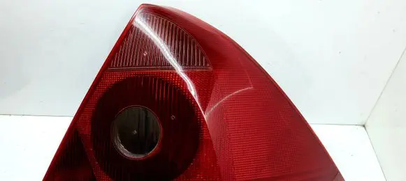 Ford Mondeo Mk III Rear/tail lights