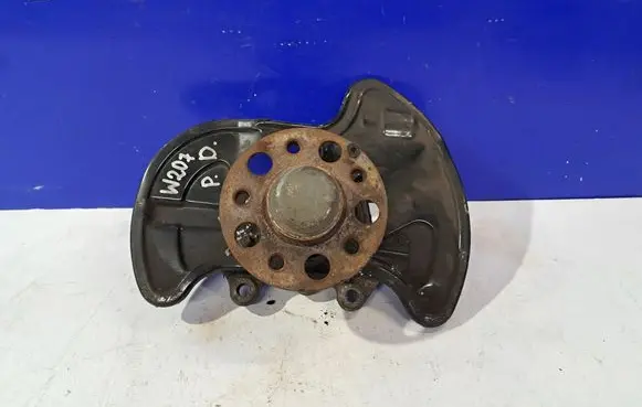 Mercedes-Benz E C207 W207 Front wheel hub A2044202644