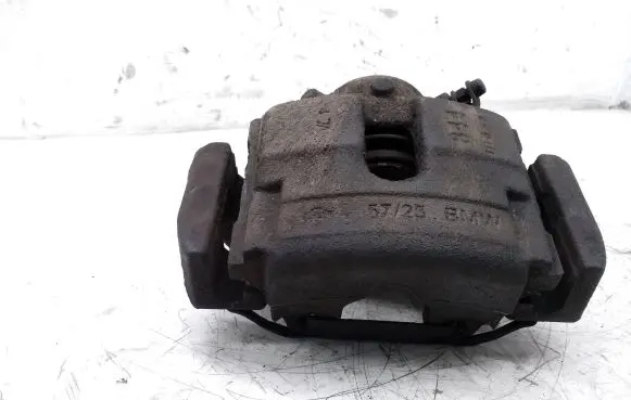 BMW X3 E83 Front brake caliper