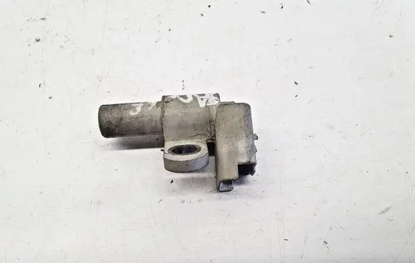Ford Kuga I Camshaft position sensor 9665443580 nr9294
