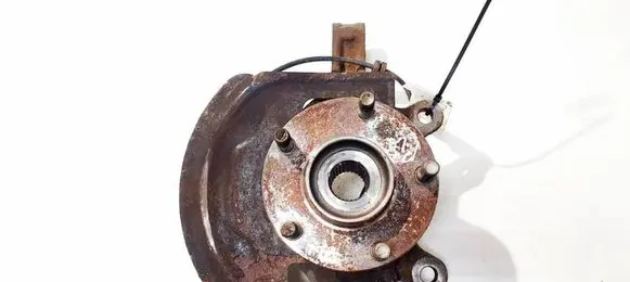 Nissan Qashqai Front wheel hub 