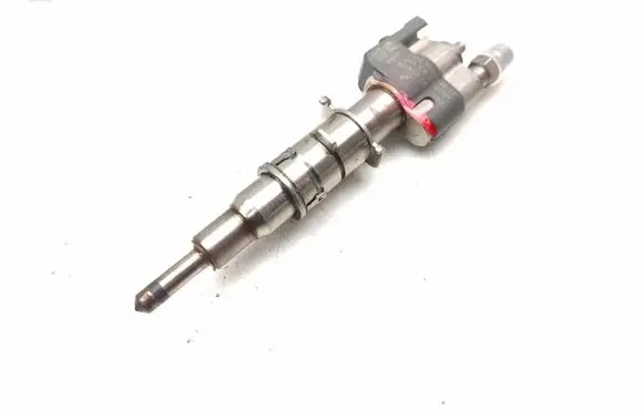 BMW 3 E90 E91 Fuel injector 7589048 758904811