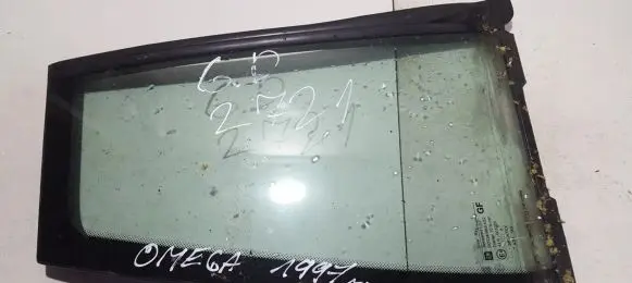 Opel Omega B1 Rear vent window glass 