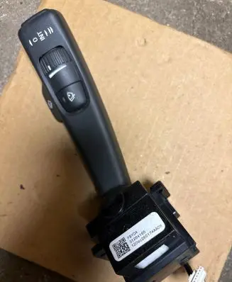 Volvo S60 Wiper control stalk 31264165
