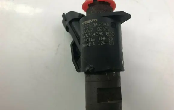 Volvo S40 Fuel injector 31303238 P1489