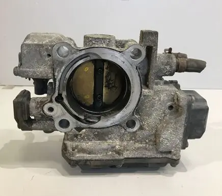 Honda FR-V Throttle valve