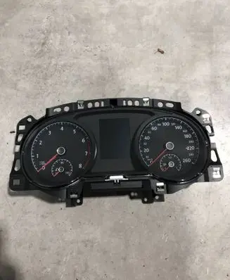 Volkswagen Golf VII Speedometer (instrument cluster) 5G1920740