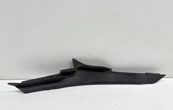 Toyota Verso Fender end trim 538670F020