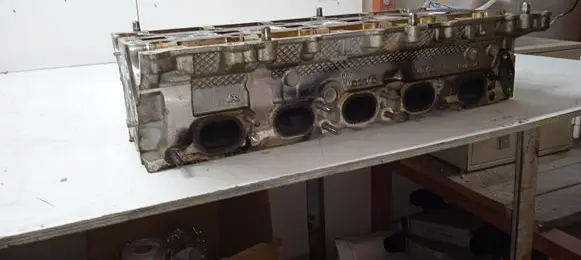 Volvo S60 Engine head 1001837 377926
