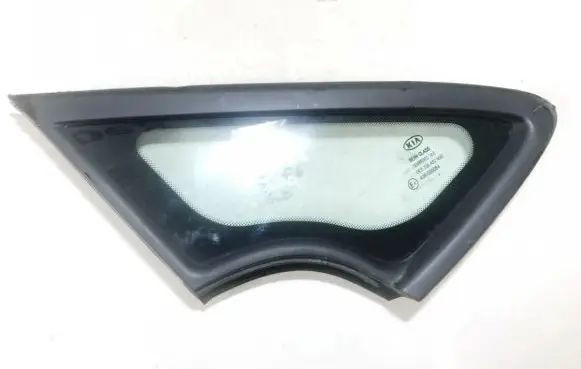 KIA Ceed Front triangle window/glass 