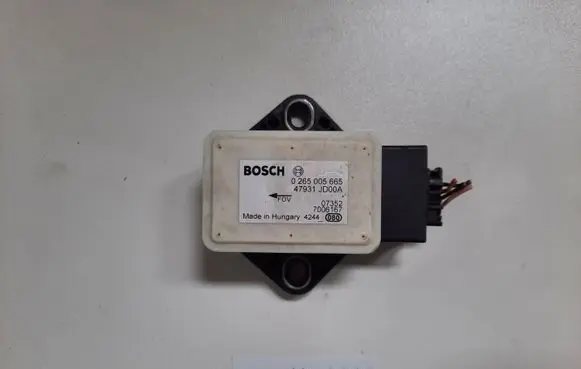Nissan Qashqai ESP acceleration yaw rate sensor 0265005665