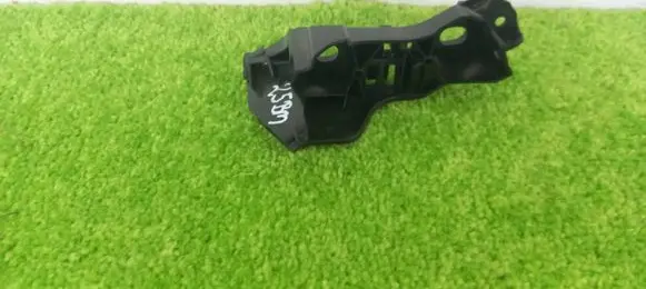 Volkswagen Polo VI Front bumper mounting bracket 2G0807184