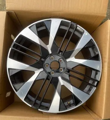 Polestar 2 R22 alloy rim 80007226 020472295
