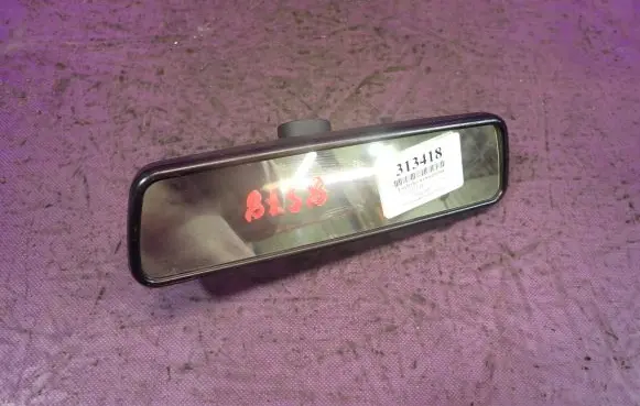 Rear view mirror (interior)