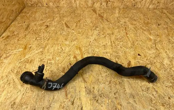 Audi A3 S3 8V Engine coolant pipe/hose 5Q0122051DE