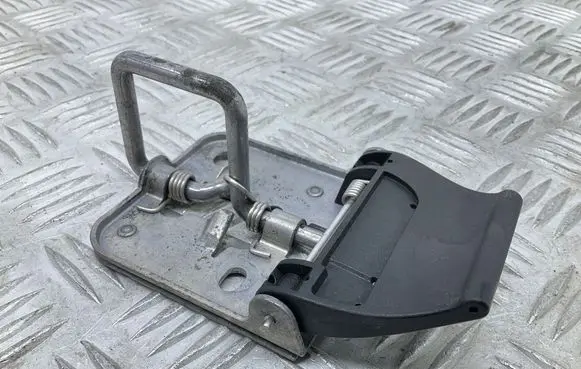 Skoda Rapid (NH) Engine bonnet/hood lock/latch loop/hook 5JA823186B