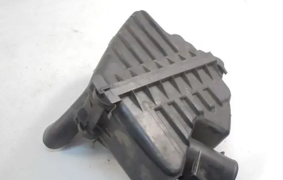Toyota Yaris Verso Air filter box 1770133110