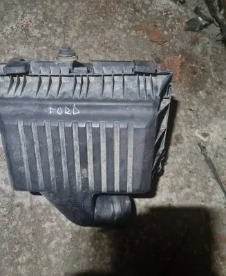 Ford Galaxy Air filter 