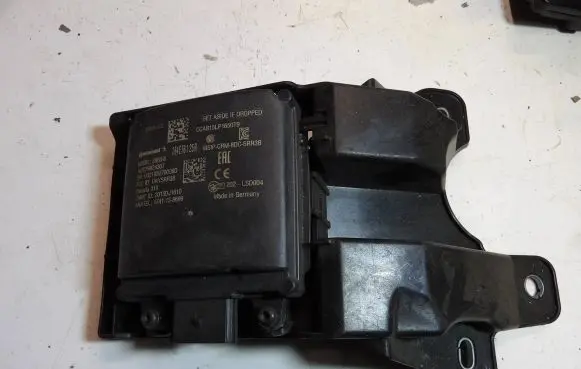 Renault Clio V Blind spot module 284E76125R 2015DJ1610 002193270008D