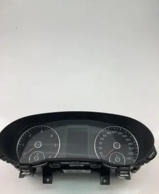 Volkswagen Sharan Speedometer (instrument cluster) 7N0920870E