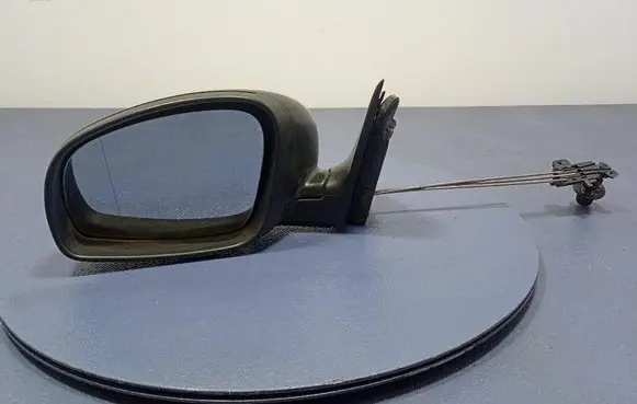 Skoda Fabia Mk2 (5J) Front door electric wing mirror 5J1857501AT