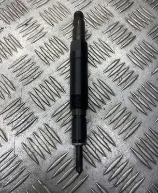 Ford Mondeo Mk III Fuel injector 0432133800