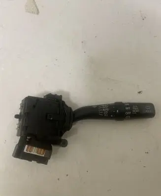 Toyota Corolla Verso E121 Wiper control stalk 8465205170