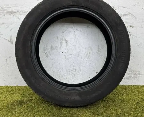 Audi E-tron GT R19 summer tire 