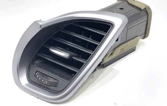 Mazda CX-9 Rear air vent grill TK4864830