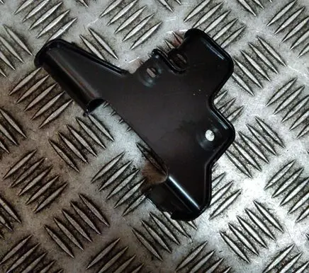 Hyundai Ioniq Engine mounting bracket