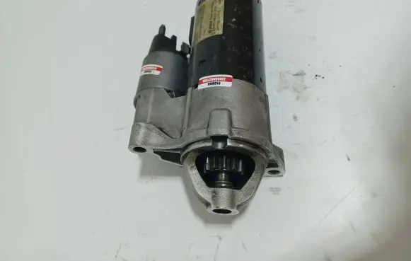 Mercedes-Benz E W213 Starter motor A6569060300