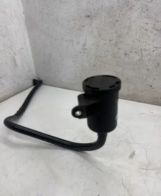 Audi A5 8T 8F Active carbon filter fuel vapour canister 8R0906621E