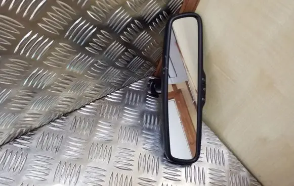 Honda CR-V Rear view mirror (interior) E11026001