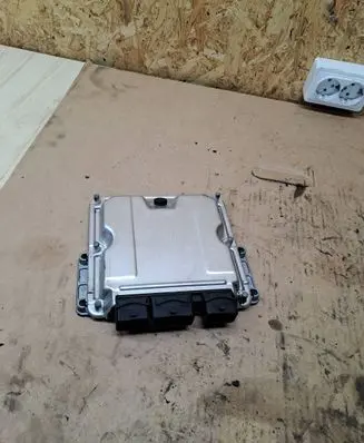 Citroen C5 Engine control unit/module 0281011780 9657157080 9640938180